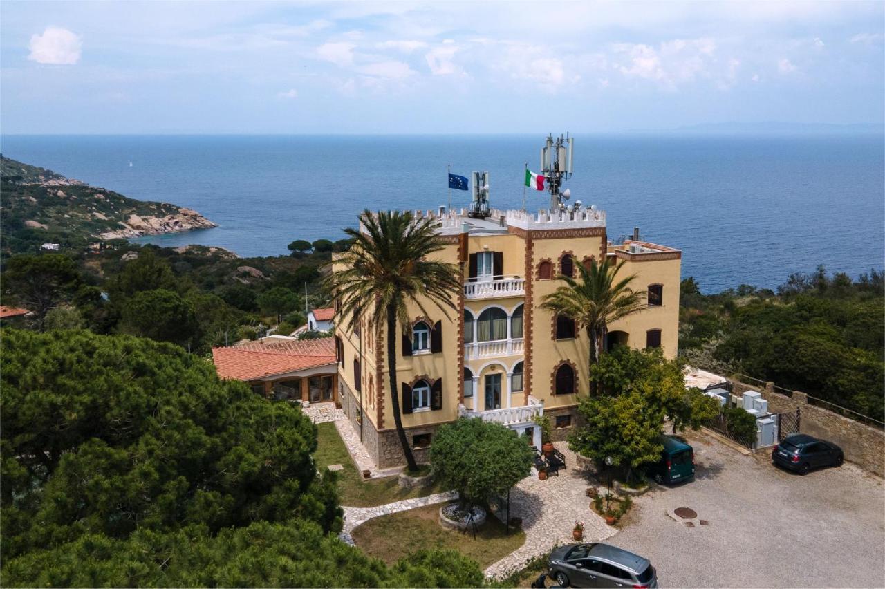 Hotel Castello Monticello Giglio Porto Bagian luar foto