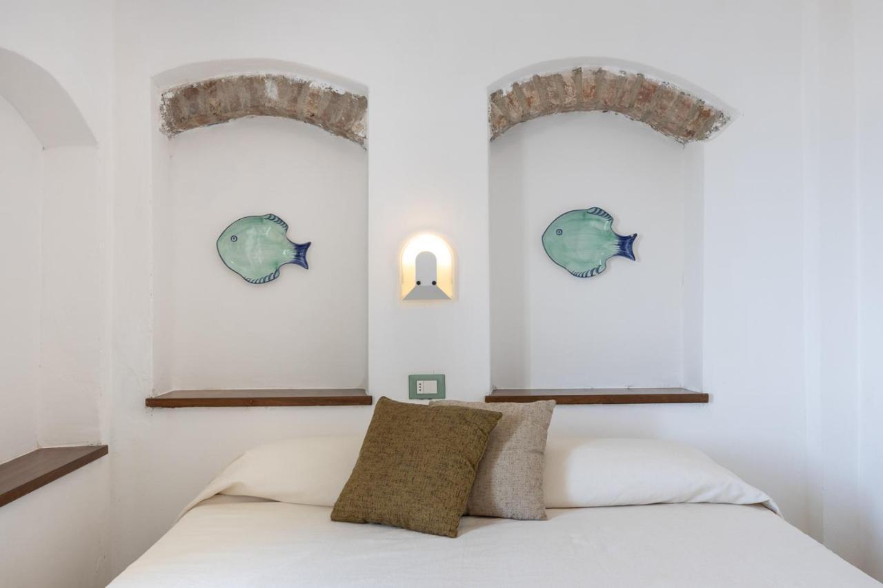 Hotel Castello Monticello Giglio Porto Bagian luar foto