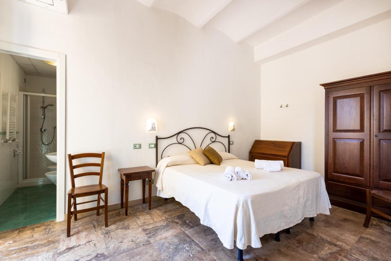 Hotel Castello Monticello Giglio Porto Ruang foto